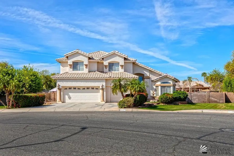 1744 S 41 DR, Yuma, AZ 85364 - #2