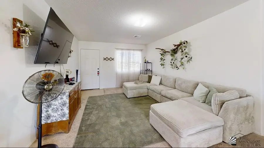7961 E 44 LN, Yuma, AZ 85365 - #3