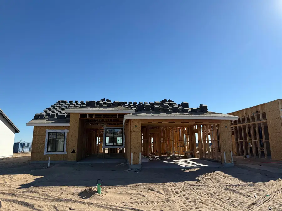 5085 E LOS OLIVOS DR, San Luis, AZ 85336 - #2