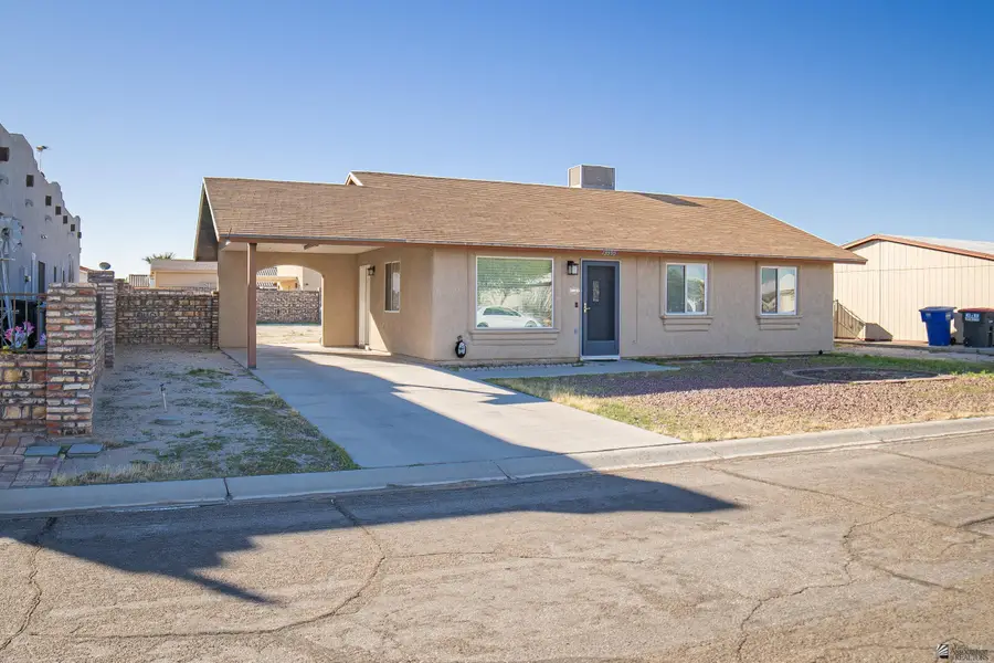 13595 E 55 ST, Yuma, AZ 85367 - #2