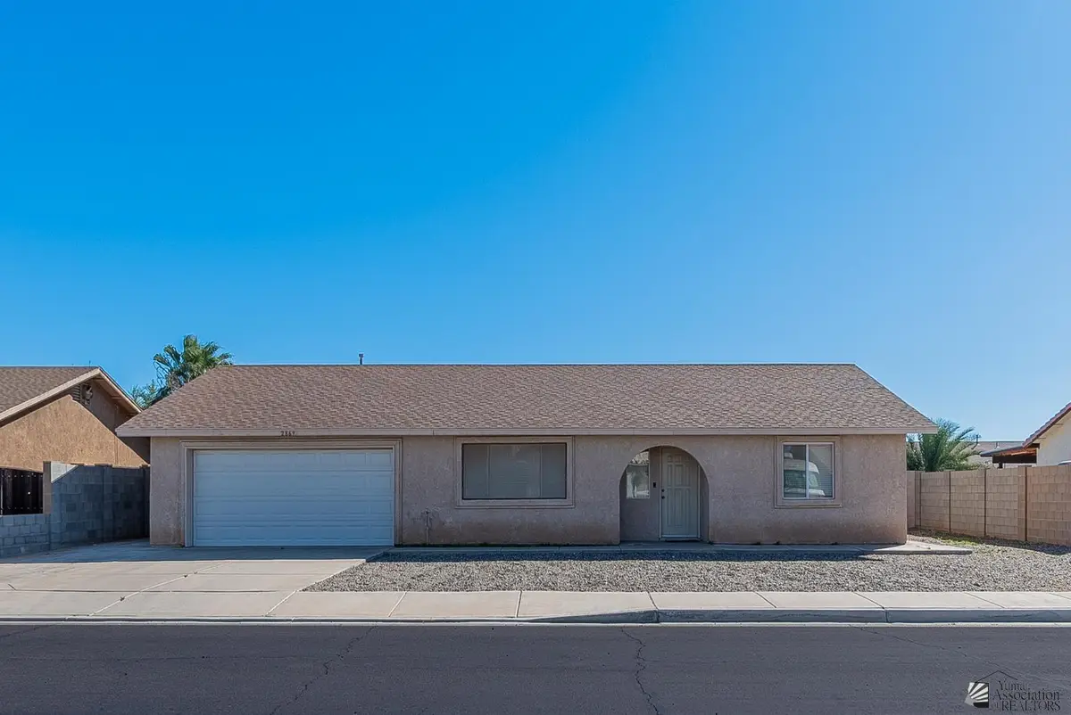 2869 S 32 AVE, Yuma, AZ 85364 - #1