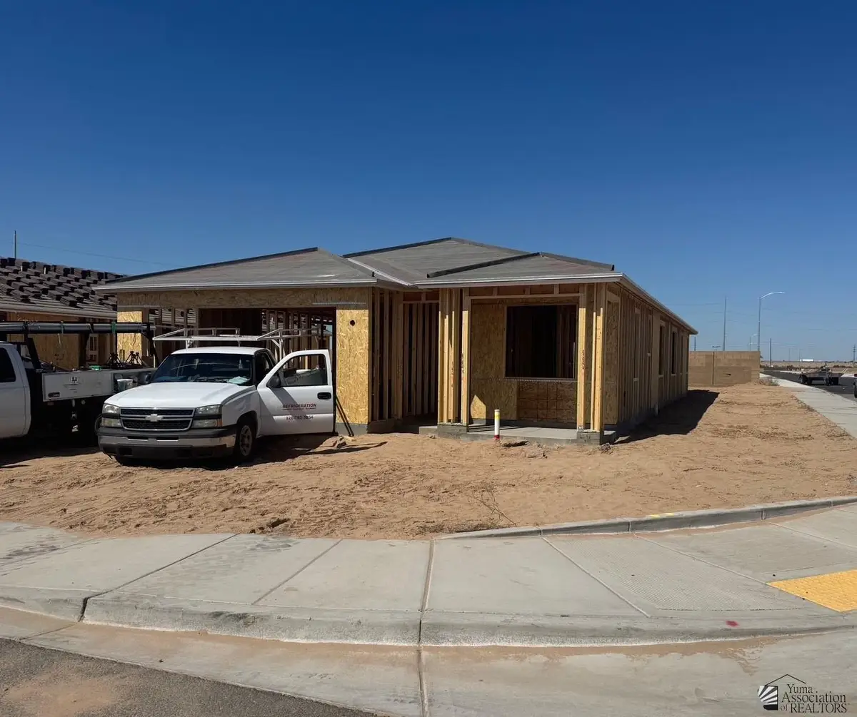 7726 E 35 ST, Yuma, AZ 85365 - #1
