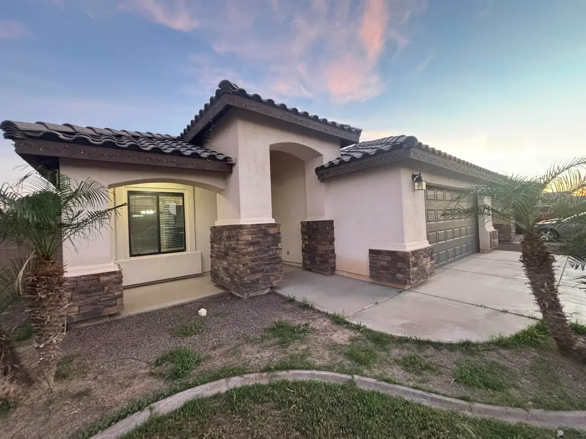 207 E 12 PL, Somerton, AZ 85350 - #1