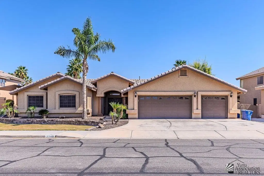 2245 S 43 DR, Yuma, AZ 85364 - #1