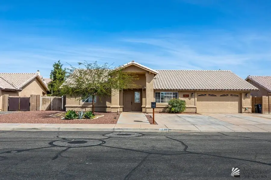 3652 W 27 ST, Yuma, AZ 85364 - #2