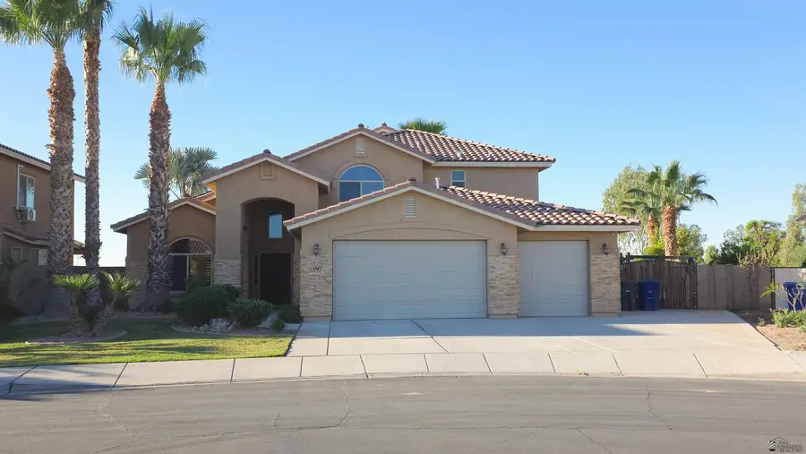 3945 W 39 ST, Yuma, AZ 85366 - #2