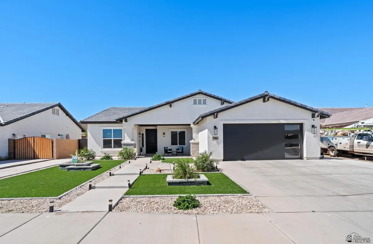 3982 S 34 DR, Yuma, AZ 85365 - #1