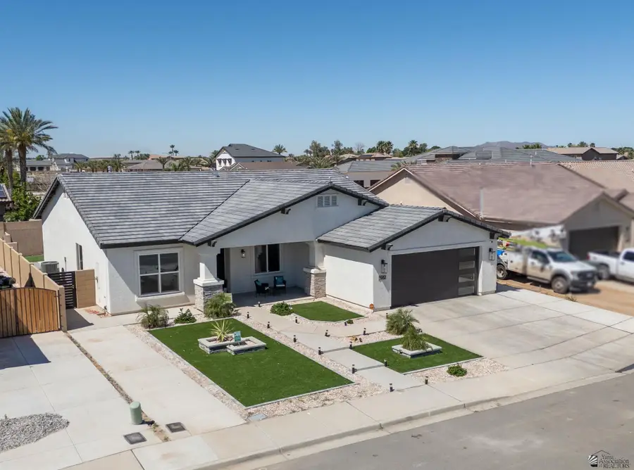 3982 S 34 DR, Yuma, AZ 85365 - #2