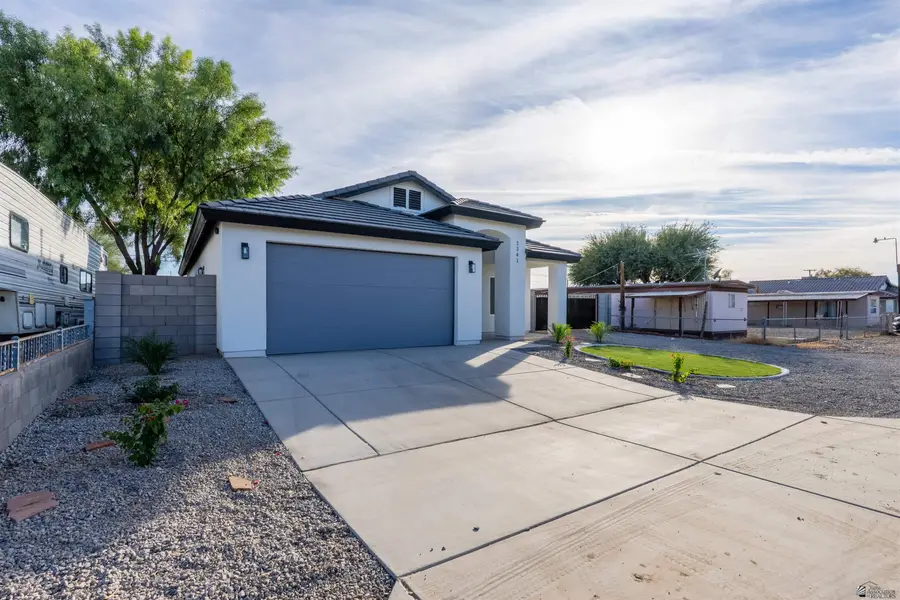 2241 E 15 ST, Yuma, AZ 85365 - #3