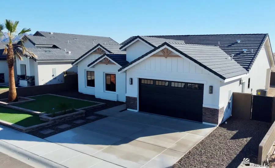 11439 E 42 ST, Yuma, AZ 85367 - #2