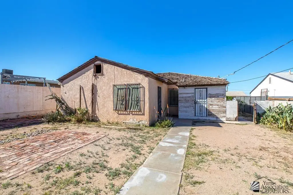 577 S 9 AVE, Yuma, AZ 85364 - #1
