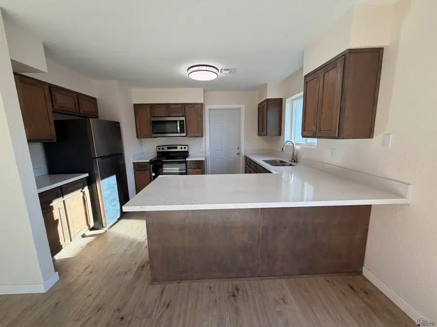 4618 W 17 LN, Yuma, AZ 85364 - #3