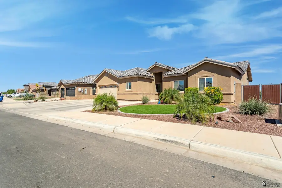 4110 W 27 PL, Yuma, AZ 85364 - #3