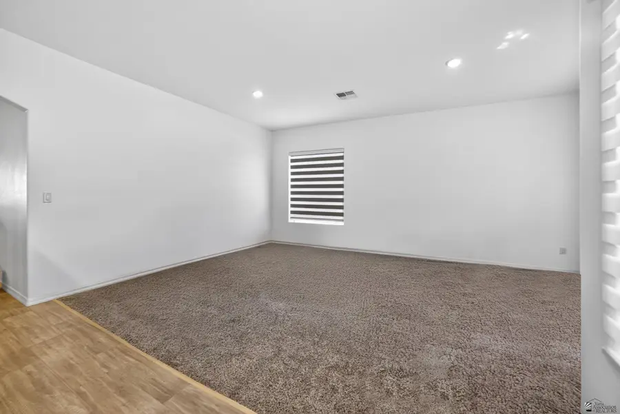 3320 W 36 ST, Yuma, AZ 85365 - #3