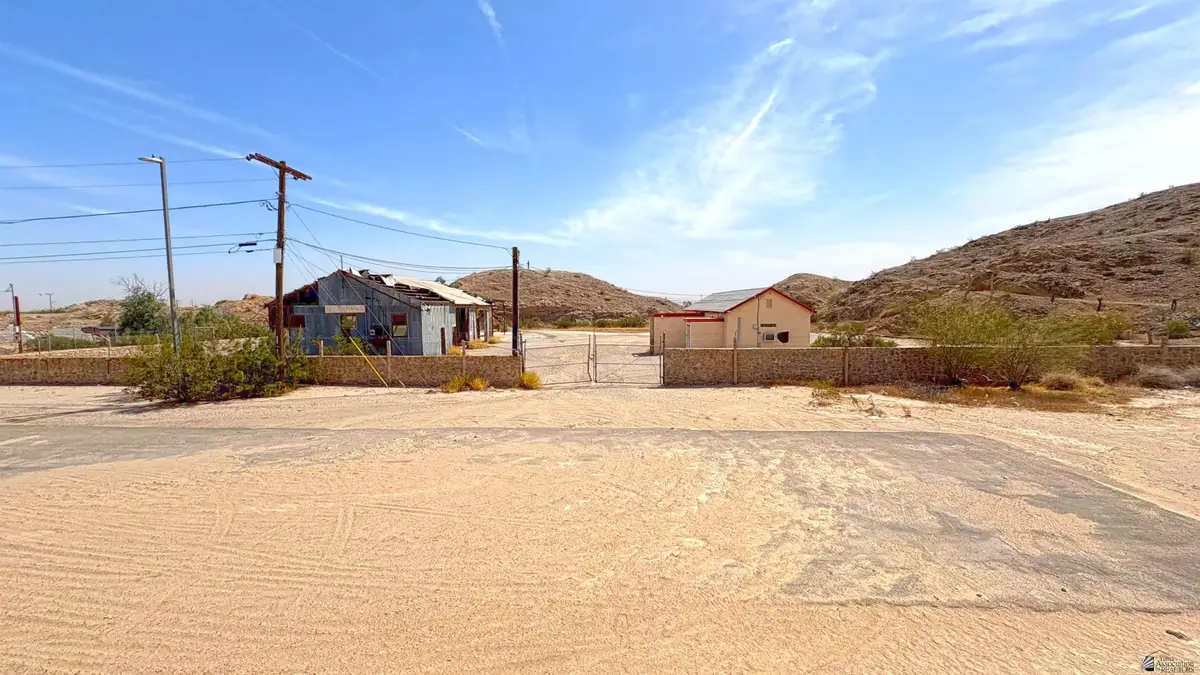 665 S MADISON AVE, Yuma, AZ 85364 - #1