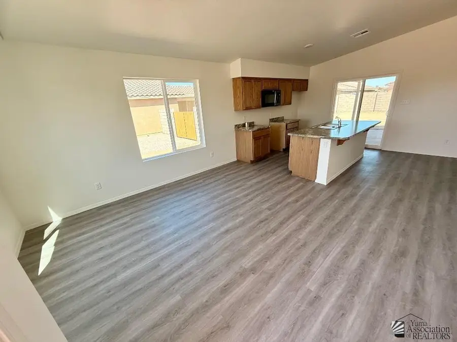 7864 E 46 LN, Yuma, AZ 85365 - #3