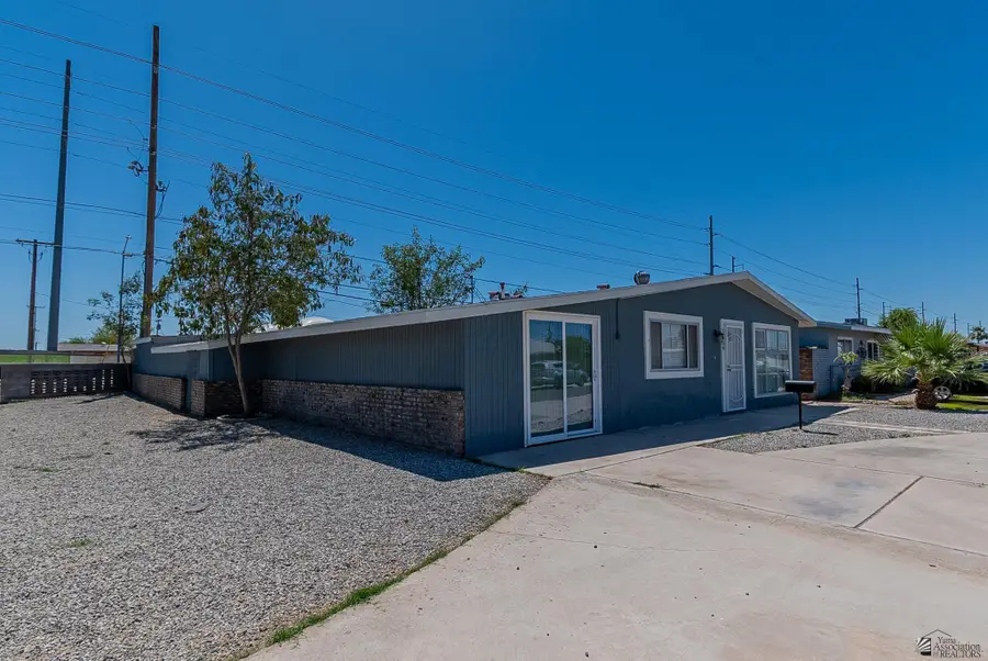 1359 E MORRISON ST, Yuma, AZ 85365 - #2
