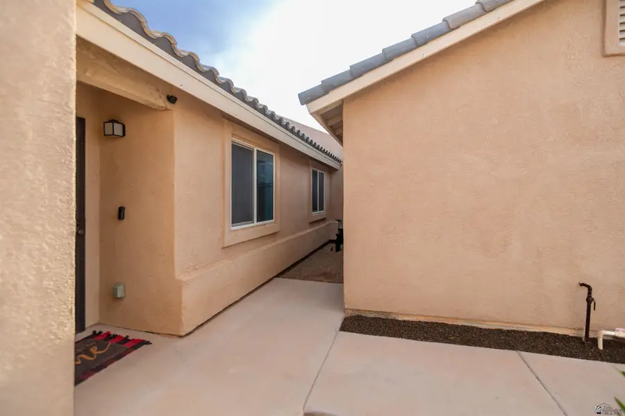 7371 E 39 PL, Yuma, AZ 85365 - #2