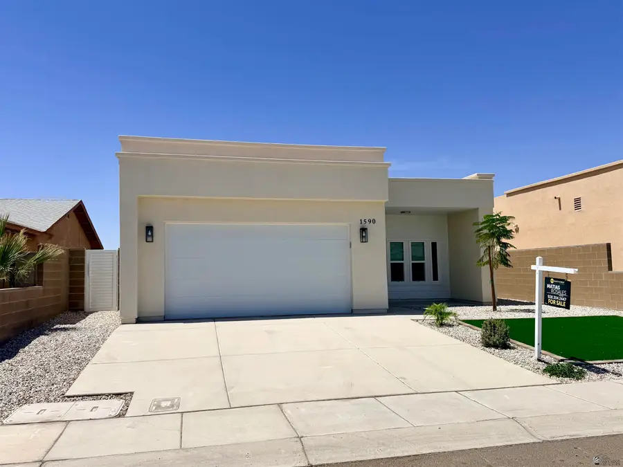 1590 N 9 AVE, San Luis, AZ 85349 - #2