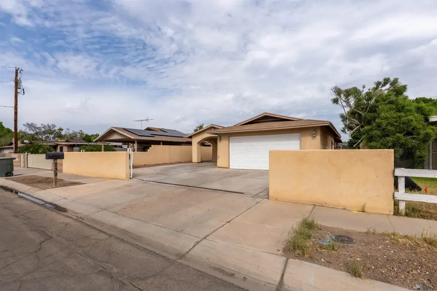 739 S 20 AVE, Yuma, AZ 85364 - #3