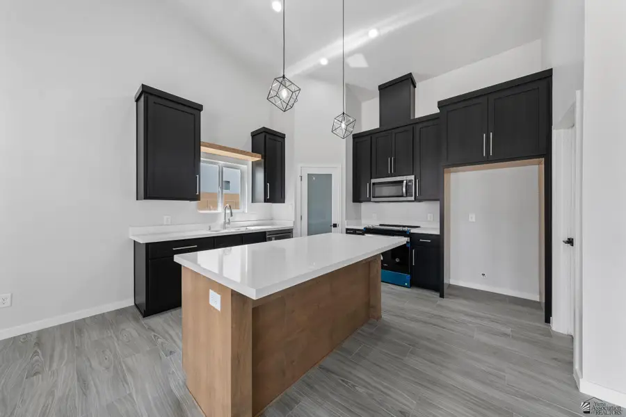 7937 E 34 PL, Yuma, AZ 85365 - #3