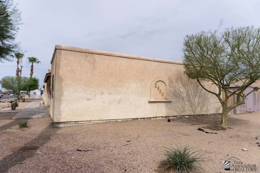 2990 S 1 AVE, Yuma, AZ 85364 - #1