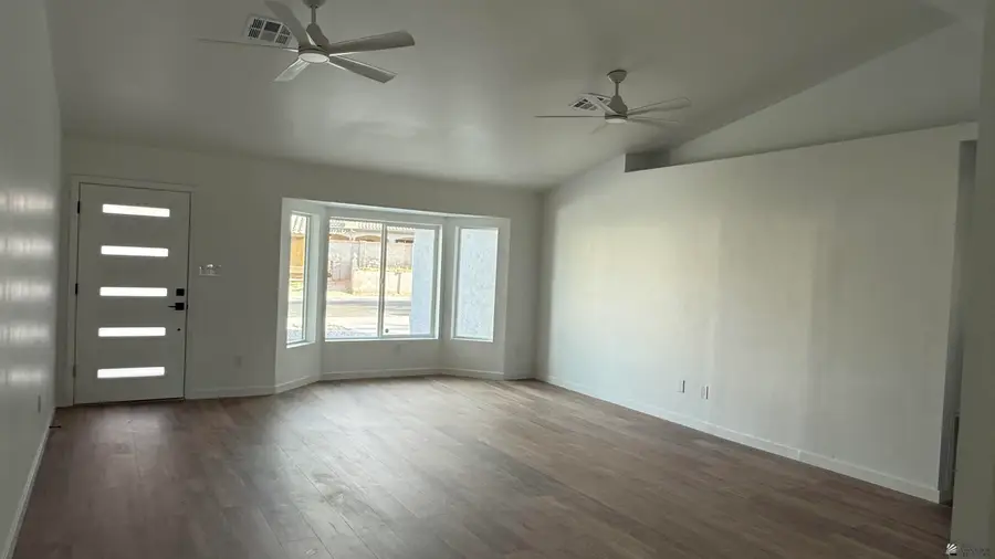 764 N VICTORIA LN, Somerton, AZ 85350 - #3