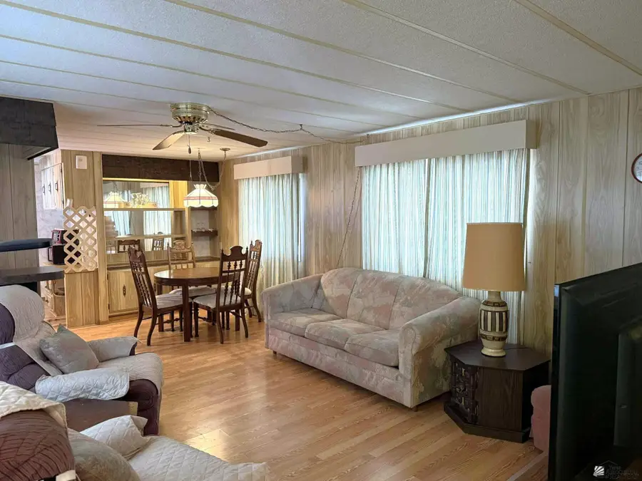 2133 S QUAIL AVE, Yuma, AZ 85364 - #2