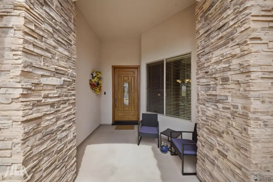 2556 S VIEW PARKWAY, Yuma, AZ 85365 - #2
