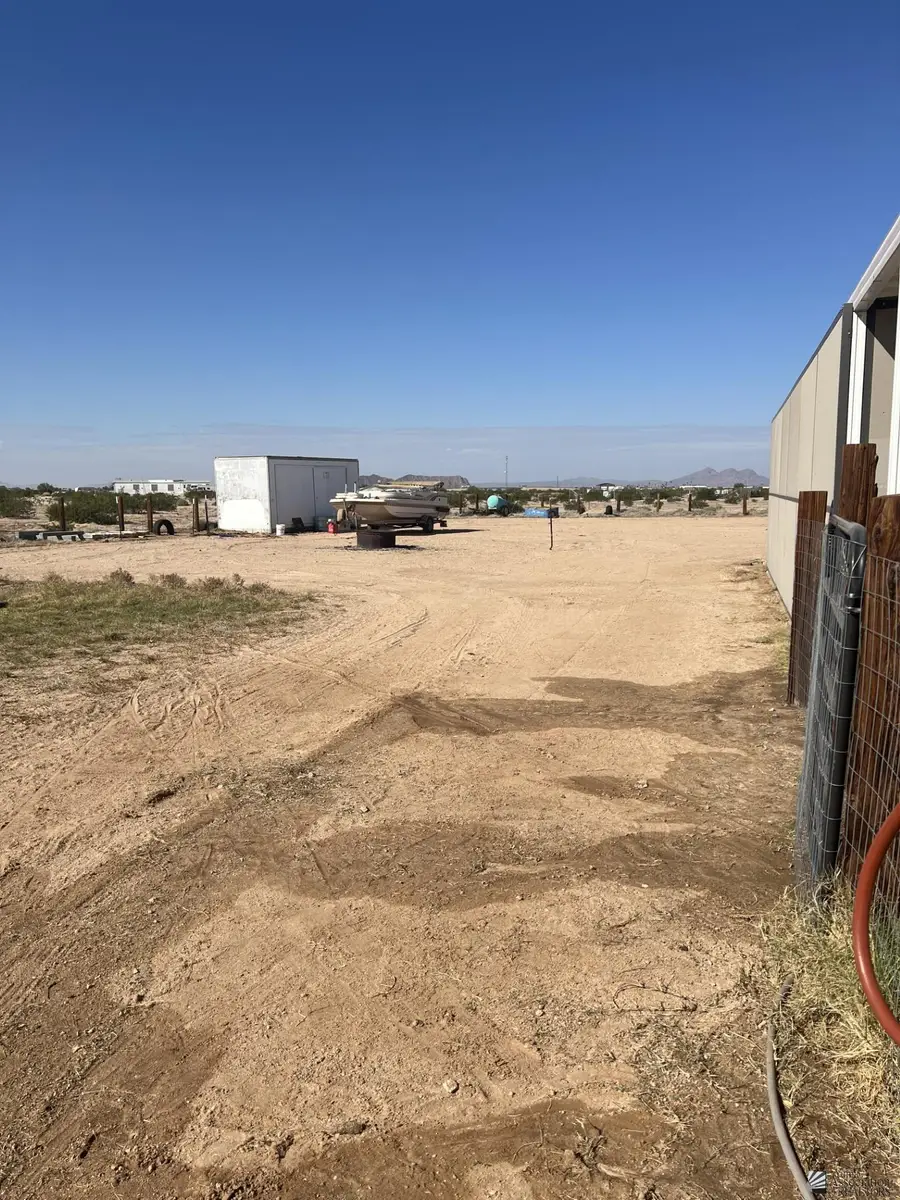 9374 VICTORIA CIRCLE, Tacna, AZ 85352 - #3