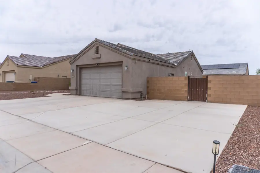 8450 E 37 PL, Yuma, AZ 85365 - #3
