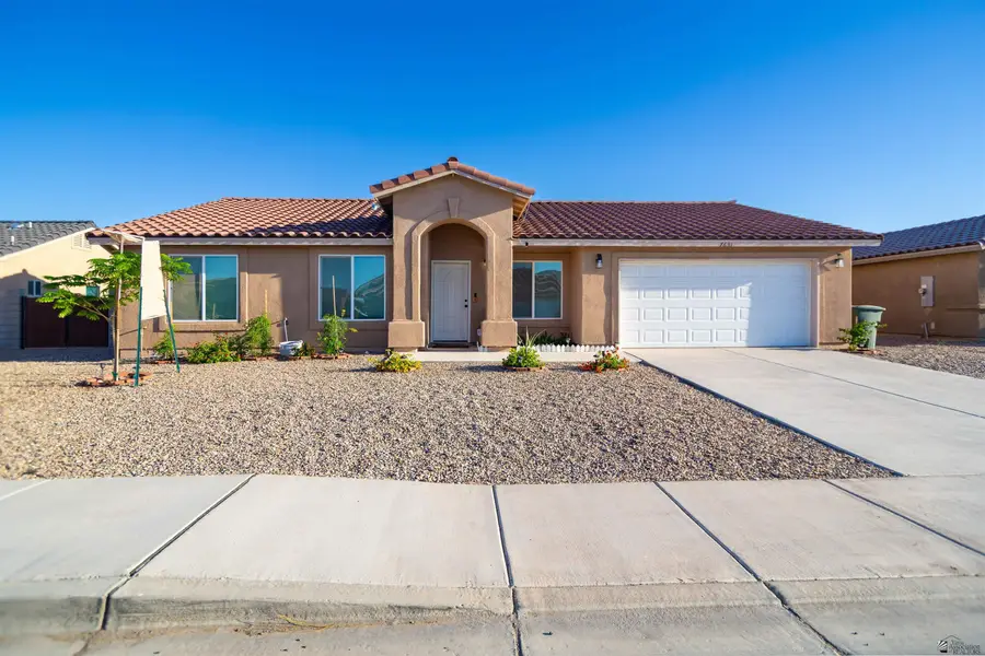 7631 E 43 ST, Yuma, AZ 85365 - #3