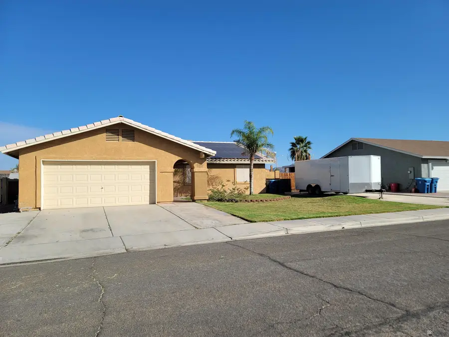11476 E 28 PL, Yuma, AZ 85367 - #2