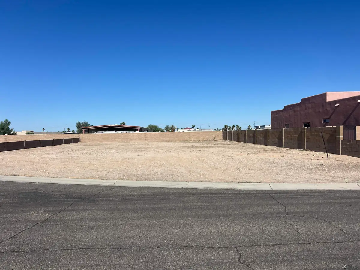 11472 S GUADALUPE DR, Yuma, AZ 85367 - #1