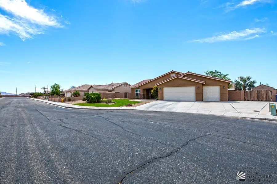 7937 E 38 LN, Yuma, AZ 85365 - #3