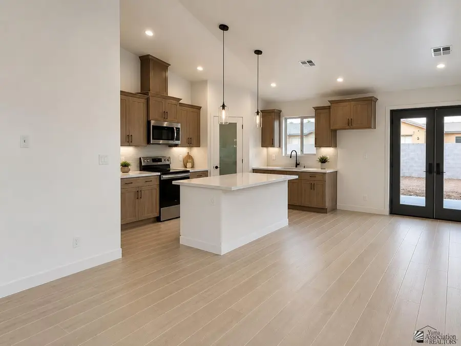 10745 E 45 PL, Yuma, AZ 85367 - #2