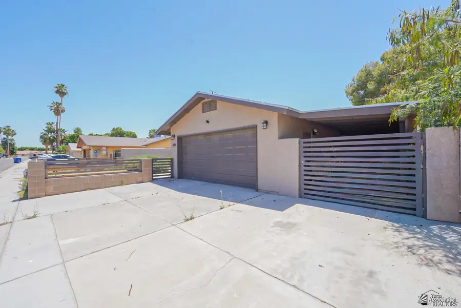 3215 W LONDON DR, Yuma, AZ 85364 - #3
