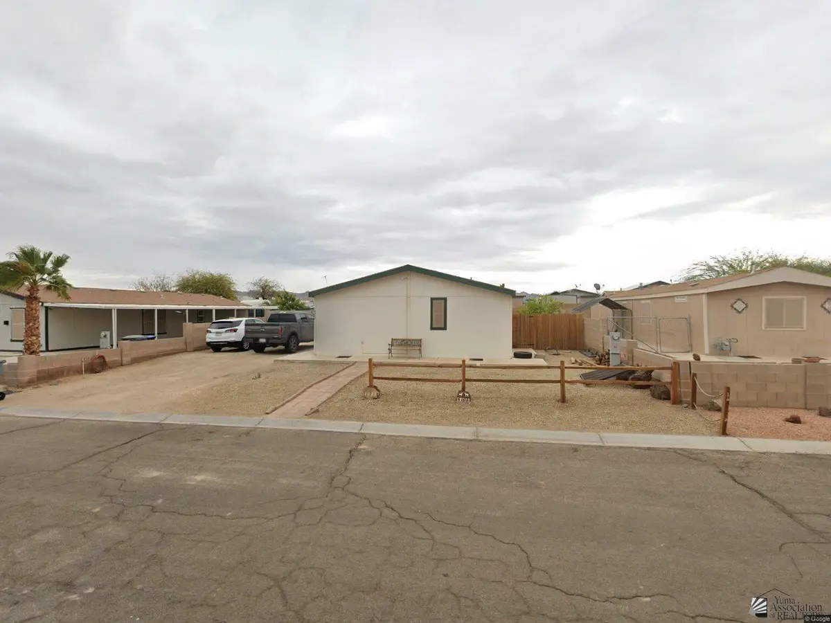 10257 S WINTER AVE, Yuma, AZ 85365 - #1