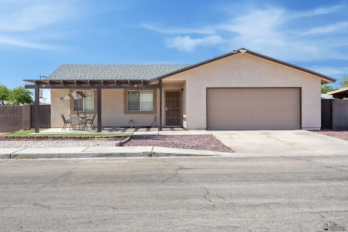 8682 E 39 ST, Yuma, AZ 85365 - #1