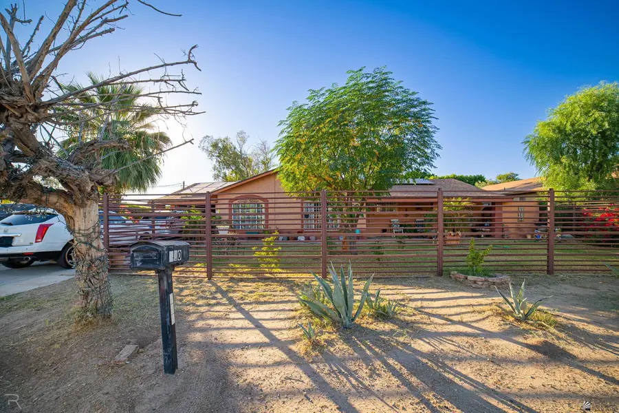 620 S AVE C, Yuma, AZ 85364 - #2