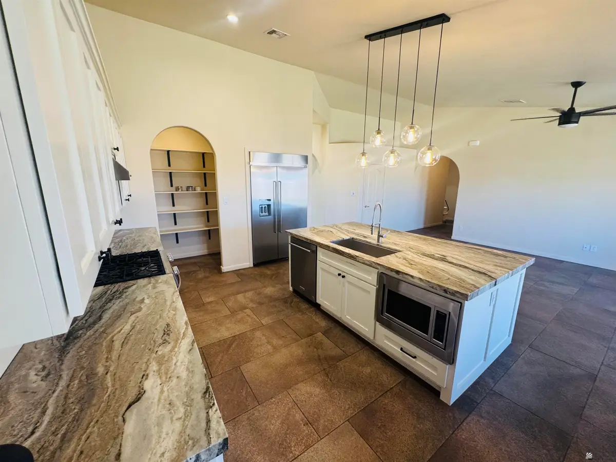 2244 S 43 DR, Yuma, AZ 85364 - #1