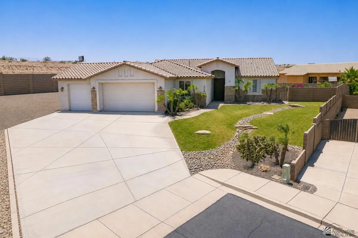2792 S AURORA AVE, Yuma, AZ 85365 - #1