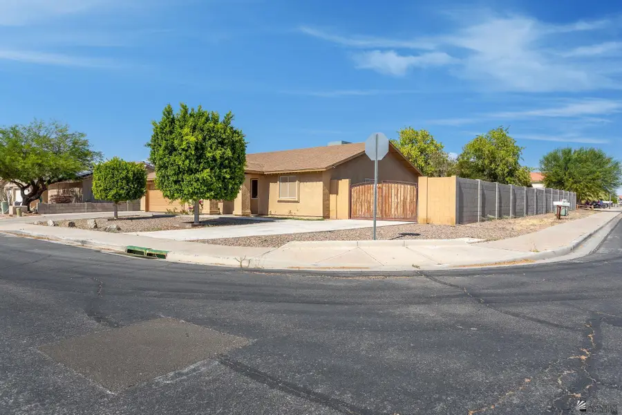 4089 S JOJOBA AVE, Yuma, AZ 85365 - #2