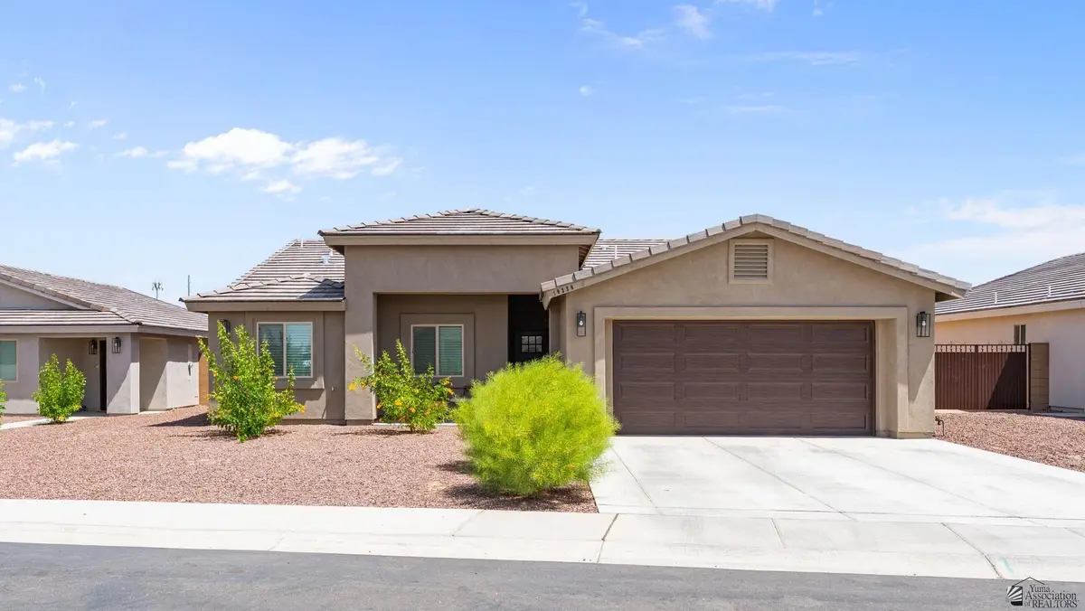 10228 E 33 ST, Yuma, AZ 85365 - #1