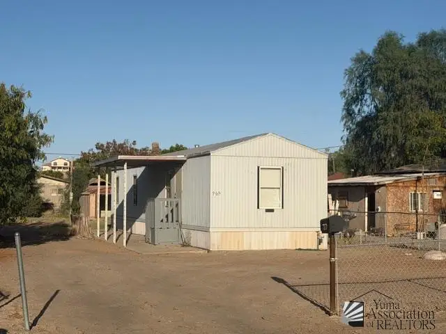 962 S 20 AVE, Yuma, AZ 85364 - #2