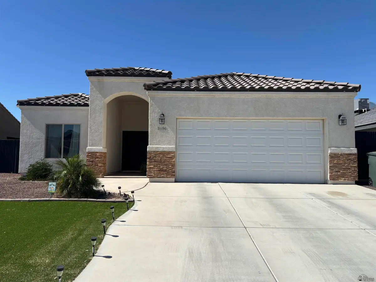 8696 E 41 ST, Yuma, AZ 85365 - #1