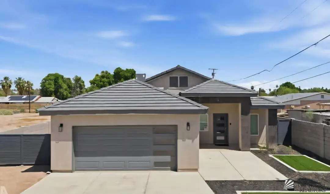 567 S AVE C, Avenue B And C, CA 85364 - #1