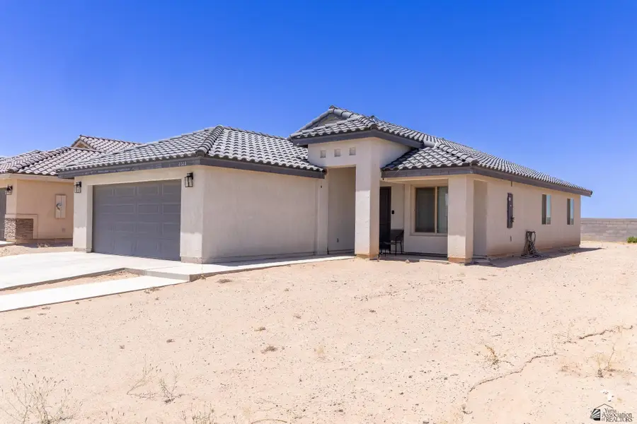 4144 S HINCKLEY DR, Yuma, AZ 85365 - #2