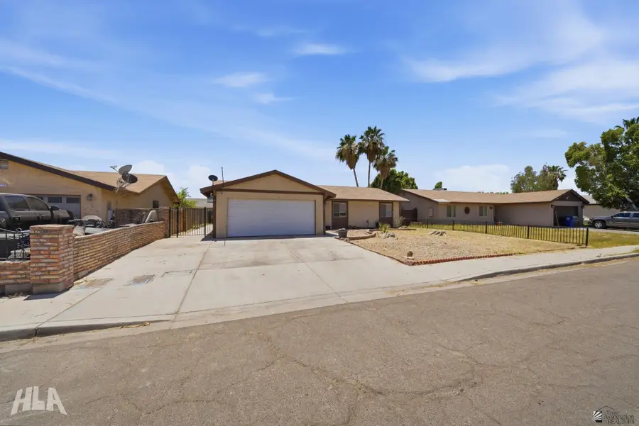 1779 W 28 ST, Yuma, AZ 85364 - #3