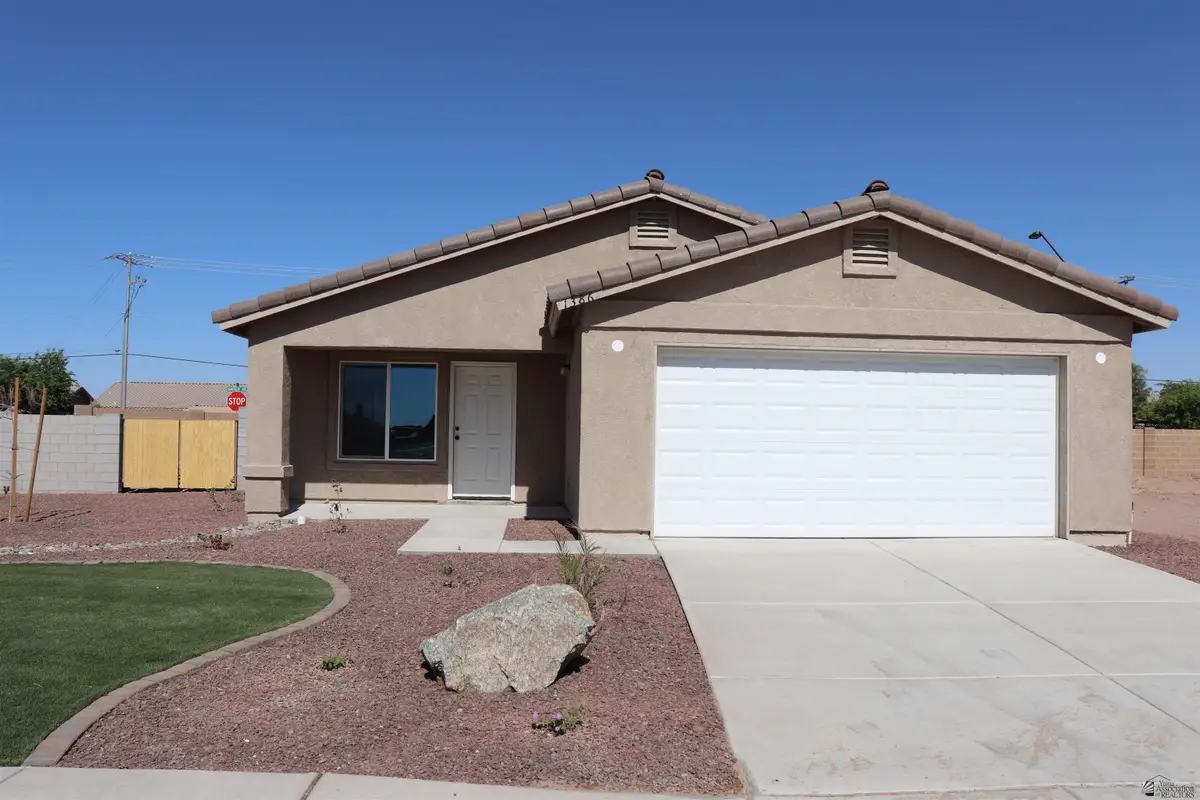 1440 S MENDOTA AVE, Somerton, AZ 85350 - #1